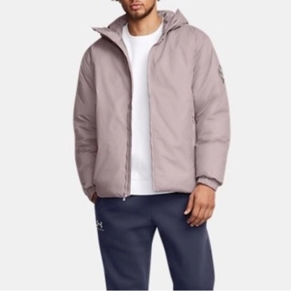 Under Armour
Men's ColdGear® Infrared Lightweight Jacket BEST fit to XL